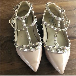 Nude Rockstud Cage Flats